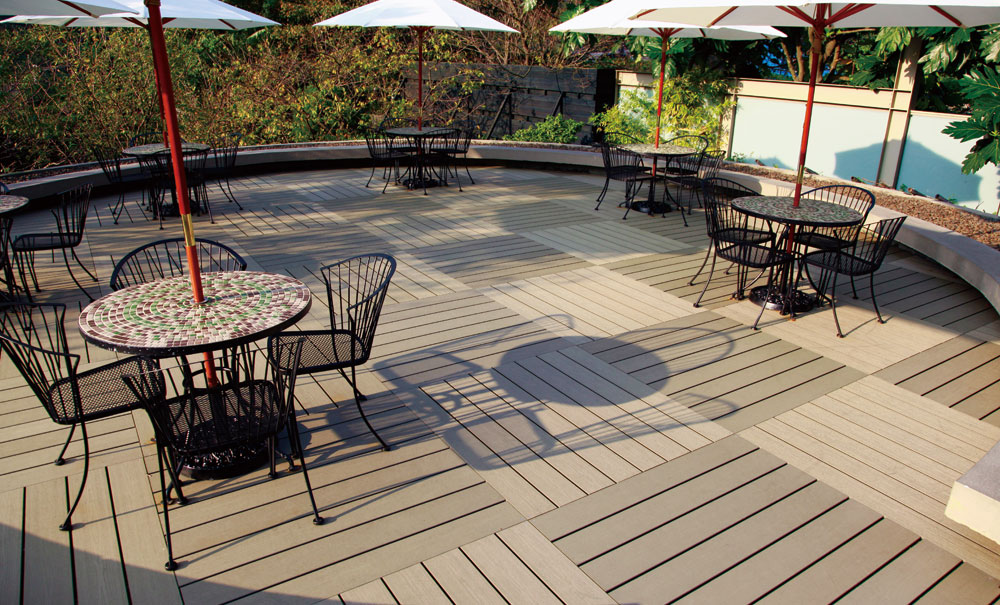 Outdoor wpc deck flooring