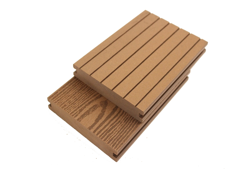 Solid wpc decking