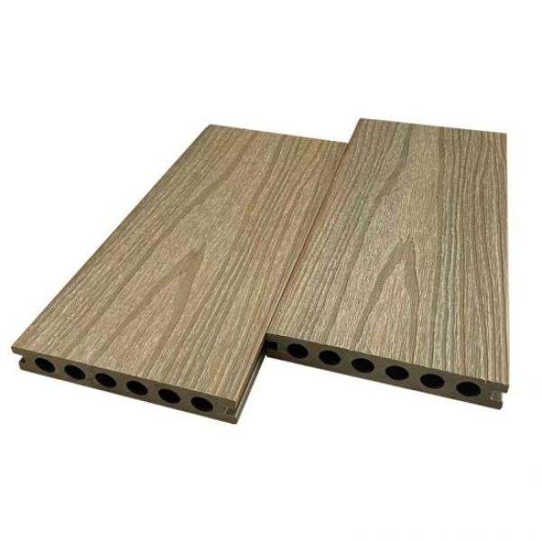 Factory direct extruded wood plastic composite decking