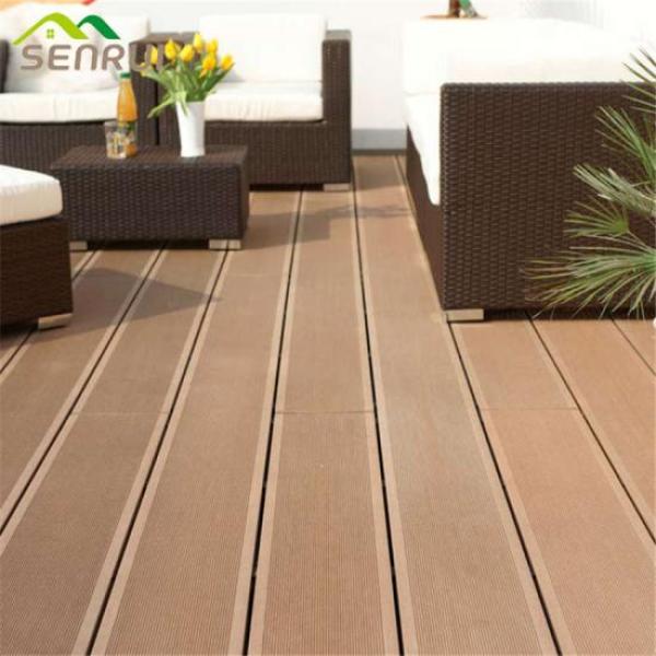 Uv-resistant square hollow wpc decking board
