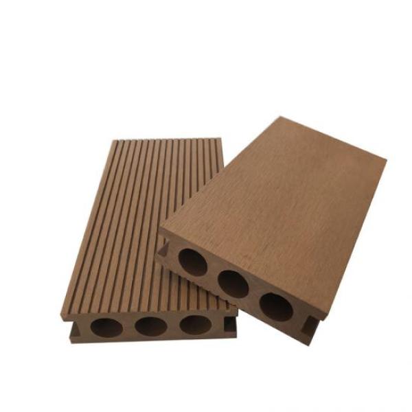 لوح الأرضيات الخشبية البلاستيكية المركبة الخارجية المجوفة